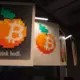 Rīga kļūs par Eiropas Bitcoin pulsa epicentru: gaidāma "Baltic Honeybadger 2025" konference