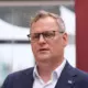 Rīgas Domes Vēsturiskā Sēde: Viesturs Kleinbergs Kļūst par Galvaspilsētas Mēru