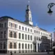 Rīgas domes bizness: 27 deputātu saiknes ar uzņēmumiem rada bažas par caurskatāmību un interešu konfliktiem