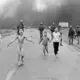 Šaubas par 'Napalm Girl' foto autorību: World Press Photo aptur atzinību Nikam Utam