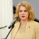 Siliņa Brīdina: Latvijai Steidzami Jāpārskata Budžeti un Jāapvieno Iestādes Dramatiskiem Ietaupījumiem – Ceļš uz Efektīvāku Valsts Pārvaldi