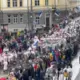 Sirds Aizraujošs Dziesmu un Deju Svētku Gājiens Tallinā Vienojās 45 000 Dalībnieku Vienotībā