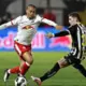 Šokējoša vēlme un dārga dilemma: Ksavi Simonss vēlas pamest “RB Leipzig” – Vai sapnis par Čempionu līgu aizvedīs prom no Vācijas?