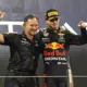 Šokējošs pavērsiens: Pēc 20 gadiem Red Bull negaidīti atbrīvo Kristianu Horneru no amata