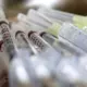 Šprices uzbrukumi satricina Francijas Mūzikas svētkus: Simtiem upuru, bažas par drošību