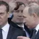 Tramps Medvedevam: "Padomā, ko runā, neveiksmīgais prezidents!"