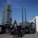 Ukraina nostiprina debesis: IRIS-T sadarbība trīskāršos piegādes, Eiropa kļūst par galveno pretgaisa aizsardzības partneri