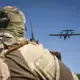 Ukrainas droni lido arvien dziļāk Krievijas teritorijā: agresorvalsts spiesta atcelt militārās svinības