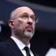 Ukrainas premjers Deniss Šmihaļs atkāpjas, gaidāma plaša valdības pārkārtošana