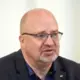 Vents Armands Krauklis Sesto Reizi Valkas Novada Domes Priekšsēdētāja Krēslā: Atgriešanās Pēc Politiskajiem Viesuļiem
