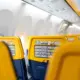 Viens viltīgs paņēmiens, kā padarīt “Ryanair” lidojumus krietni lētākus: Valūtas maiņas noslēpums!