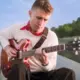 Virtuozais Ģitārists Matīss Čudars Aizrauj ar “Līgodama Upe Nesa” un Piesaka Soloalbumu: Dvēseles Skaņas un Jaunas Virsotnes