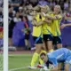 Zviedrija ar izcilu sniegumu sagrauj Vācijas aizsardzību un triumfē Eiropas čempionāta C grupā