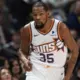 nba rekordmaiņa: durenta darījums iesaista septiņas komandas, pārrakstot līgas vēsturi