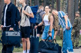 757 jaunieši uzsāk Valsts aizsardzības dienestu: Drosmes apliecinājums nācijas stiprināšanā