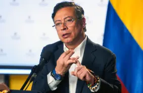 ASV uzliek sankcijas Kolumbijas prezidentam Gustavo Petro un viņa ģimenei par narkotiku tirdzniecības neierobežošanu
