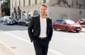 Aktieris Andris Bulis pievienojas šovam „Slavenības. Bez filtra” ar jaunu rubriku