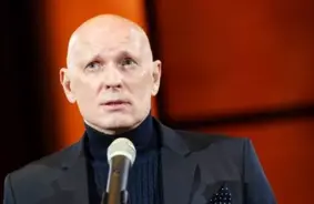 Alvis Hermanis uzveicis vēzi: režisors atgriežas ar jaunu spēku un vīziju