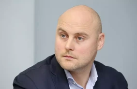 Andris Kulbergs brīdina: Latvijas budžets – bīstams “patēriņa kredīts” bez attīstības vīzijas