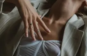 Apakšveļas ABC: Stilistes Atklāj Noslēpumus Ideālai Labsajūtai un Nevainojamam Tēlam