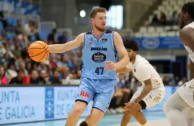 Artūrs Kurucs gūst 17 punktus, taču “Rio Breogan” cietsirdīgi zaudē “Valencia” Spānijas čempionātā