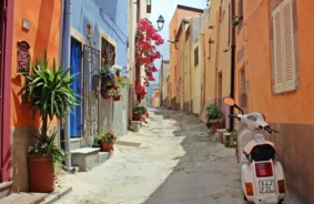 Atklājiet Itālijas burvīgākos ciematus: Iedvesma no Borgo dei Borghi konkursa