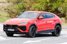 Audi RS Q8: Gatavojas 800 ZS Hibrīds ar Lamborghini Dzinēju!