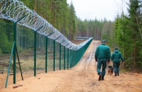Baltijas solidaritātes apliecinājums: Lietuvas robežsargi pastiprina Latvijas austrumu robežas sargāšanu