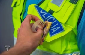 Bijušajam Augsta Ranga Policistam Cietumsods Par Kukuļa Pieņemšanu: Goda Cena — 100 Eiro, Gaļa un Alkohols