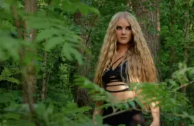 Būū atgriežas pie klausītājiem ar jaunu dziesmu angļu valodā "Wormwood (Get away from me)"