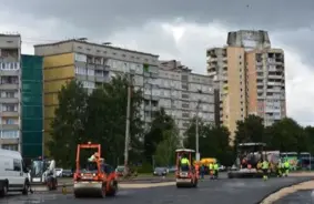 Būvniecības nozarē ievērojama ēnu ekonomika un darbaspēka trūkums; arodbiedrība rosina celtt minimālo algu