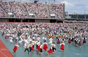 Daugavas stadionā apsver laistīšanas sistēmas ieviešanu cīņā ar karstumu