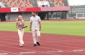 Daugavas stadionā gūtās skolēnu traumas: kāpēc bīstamais segums prasīja savu cenu?