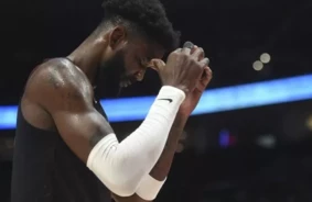 Deandrē Eitons Šokējoši Pievienojas "Lakers": Vai Atrasts Iztrūkstošais Puzles Gabaliņš Čempionu Ambīcijām?