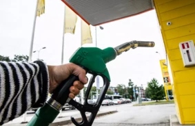 Degvielas Cenu Neapturamais Kāpums Baltijā: Rīga Piedzīvo Visskarbāko Lēcienu