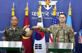 Dienvidkoreja un ASV sāk vērienīgas militārās mācības, mazinot bažas par dialogu ar Ziemeļkoreju
