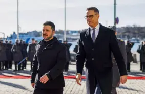 Eiropas līderi pavadīs Zelenski vizītē pie Trampa Vašingtonā, lai stiprinātu Ukrainas pozīcijas