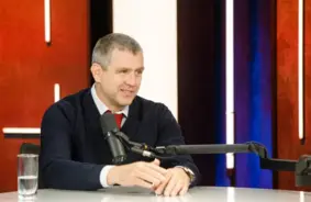 Filips Rajevskis par 2009. gada nemieriem: "Paģiras" Saeimā pēc logu izsišanas