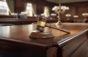 Francija tiesās aizdomās turētos par 1982. gada graujošo uzbrukumu Parīzes ebreju restorānam