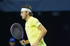 Frics pārliecinoši iesoļo Toronto "Masters" ceturtdaļfinālā