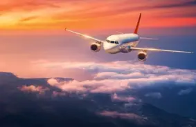 Haoss Tuvajos Austrumos: Pasaules Aviokompānijas Masveidā Atceļ un Maina Lidojumus Pēc ASV Triecieniem Irānai