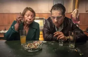 Helovīna Nakts “Splendid Palace”: Aicinājums Uz Šausmu Drāmu “Zelta Cimds”