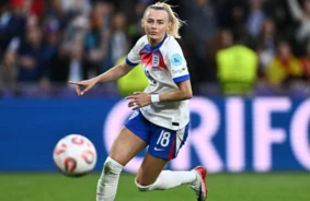 Hlojas Kellijas triumfs: Anglijas "Lauvenes" otro reizi pēc kārtas triumfē Eiropas čempionātā futbolā