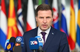 Igaunija Apliecina Gatavību Uzņemt NATO Kodolieročus Nesošas Lidmašīnas: Stratēģisks Solis Alianses Atturēšanas Stiprināšanā