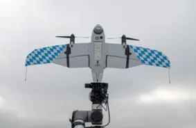 Igaunijā pie militārās bāzes notriekts nezināms drons