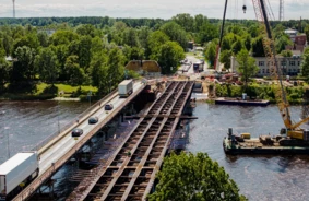 Jaunajam tiltam pār Salacu Salacgrīvā uzbīdīts laidums: Vēsturisks solis ceļā uz pilnīgu atjaunotni