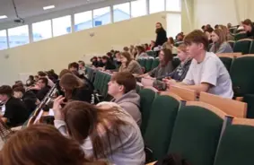 Jauniešu entuziasms par ģeogrāfiju – sestdienās mācās arī tie, kas ceļā pavada vairāk nekā divas stundas