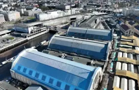 KNAB veic kratīšanu Rīgas Centrāltirgū aizdomās par kukuļošanu un tirgus vietu nelikumīgu piešķiršanu