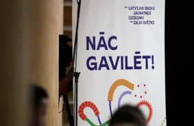 Krāpnieku Ēna Pār Dziesmu un Deju Svētkiem: Valsts Policija Brīdina par Viltus Biļešu Tirgu