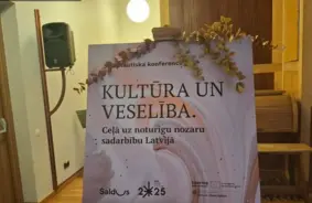 Kultūras un veselības nozaru sinerģija: "Nosūtījums uz kultūras aktivitātēm" uzlabo cilvēku pašsajūtu